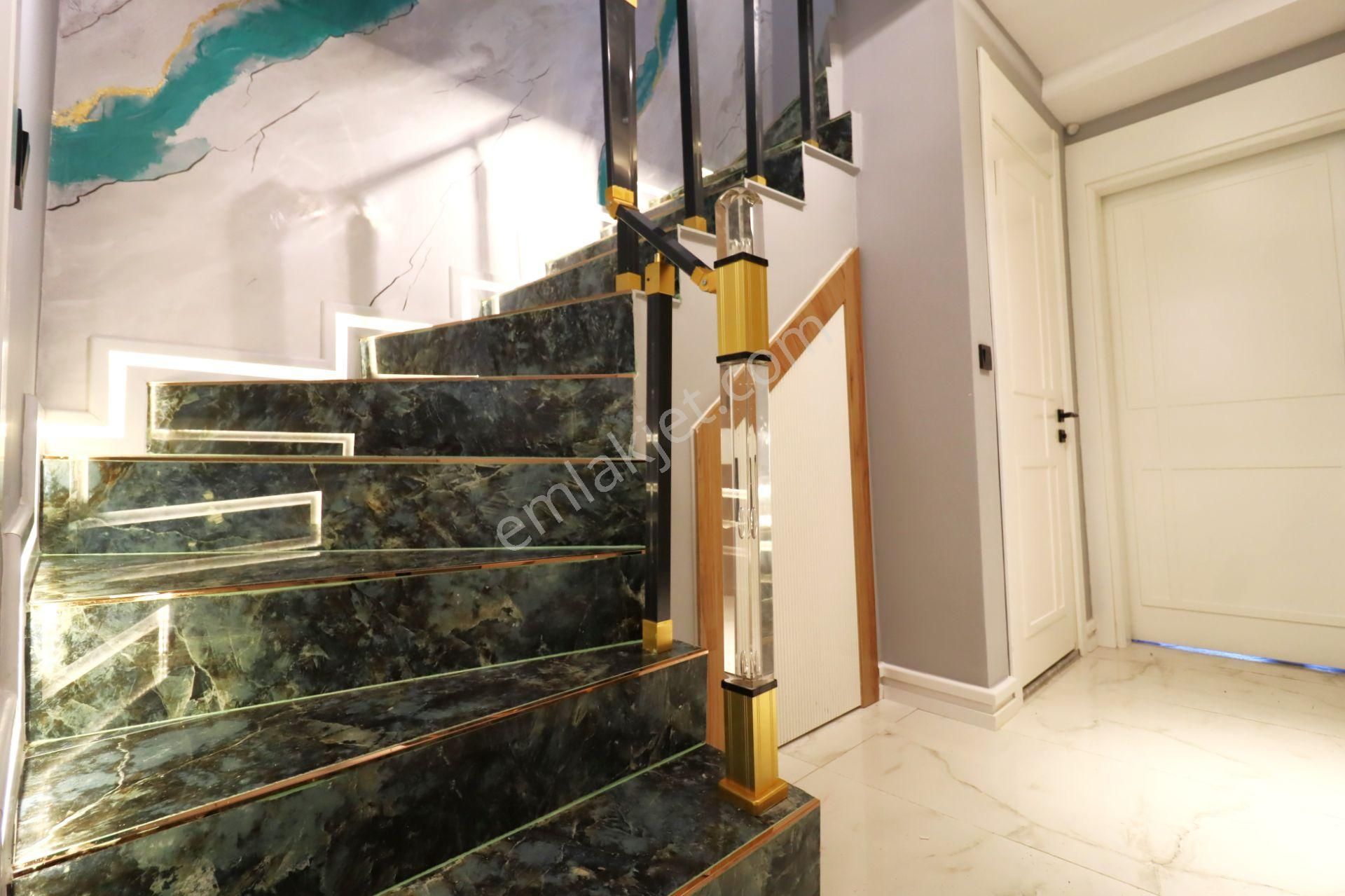 Aygül'den Akçay Yenimahalle'de Sıfır Şömineli Yerden Isıtmalı Ultra Lüks 4+1 Satılık Müstakil Villa - Görsel 34