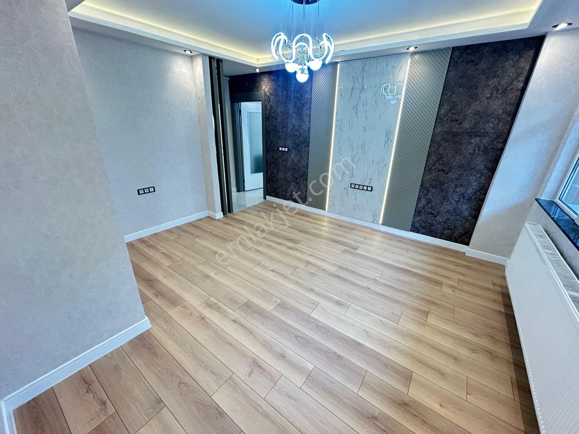 Taner Den ,sokullu Cadde Yanı 3+1+kiler Giriş Kat Ultra Lüks - Görsel 16