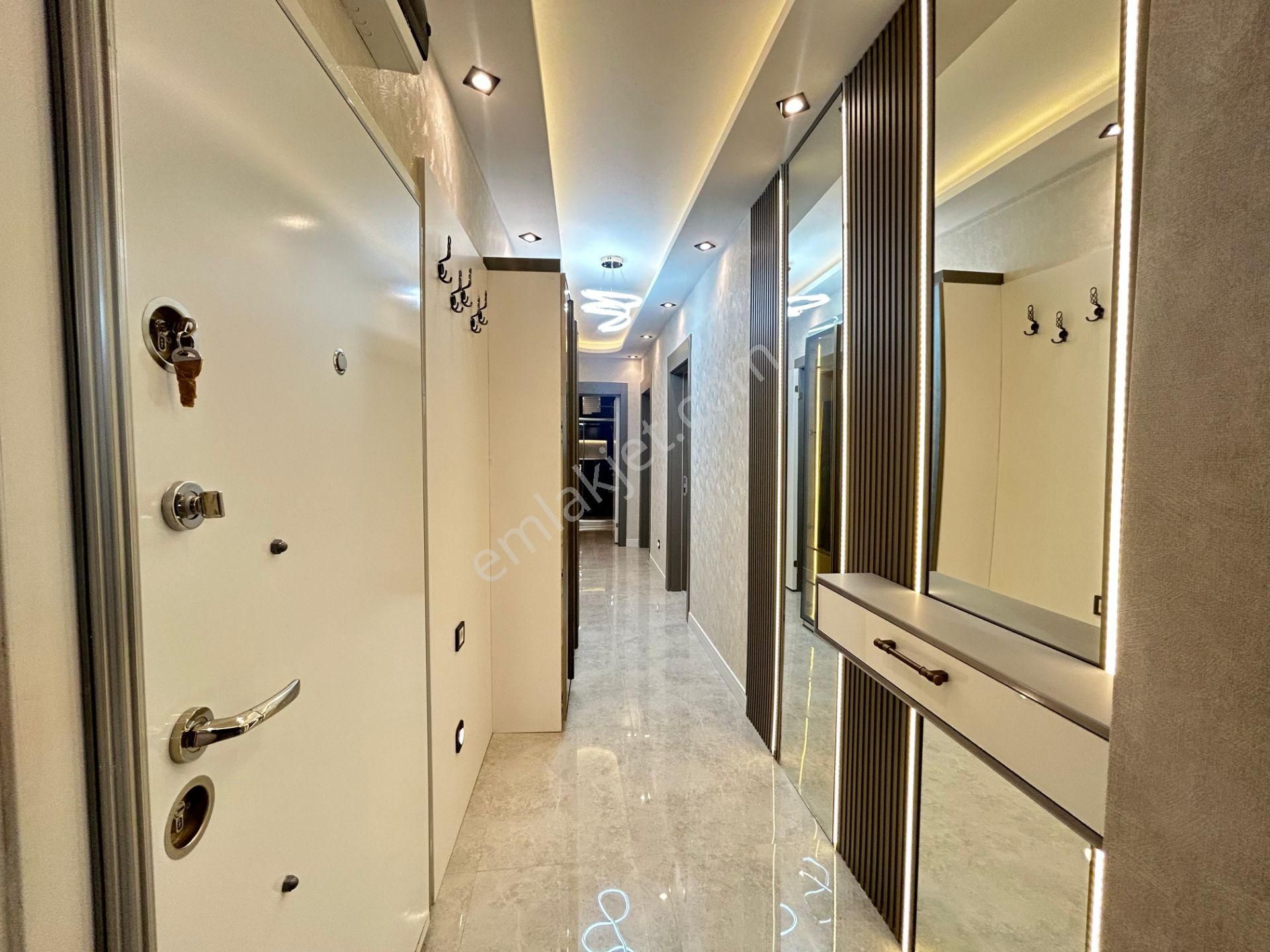 Taner Den ,sokullu Cadde Yanı 3+1+kiler Giriş Kat Ultra Lüks - Görsel 35