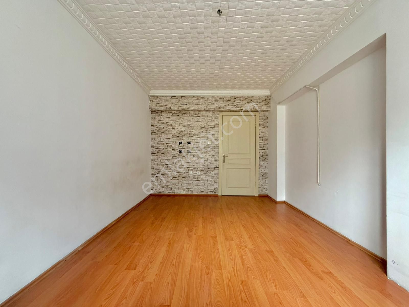 Kalecik Emlak'tan M Sinan Mah. 1.kat Ara Kat 130m² Kilerli Masrafsız 3+1 - Görsel 15