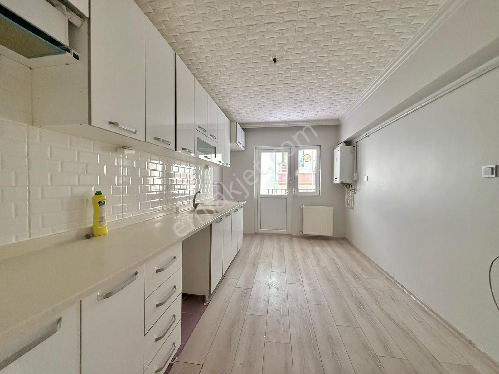 Kalecik Emlak'tan M Sinan Mah. 1.kat Ara Kat 130m² Kilerli Masrafsız 3+1 - Görsel 2