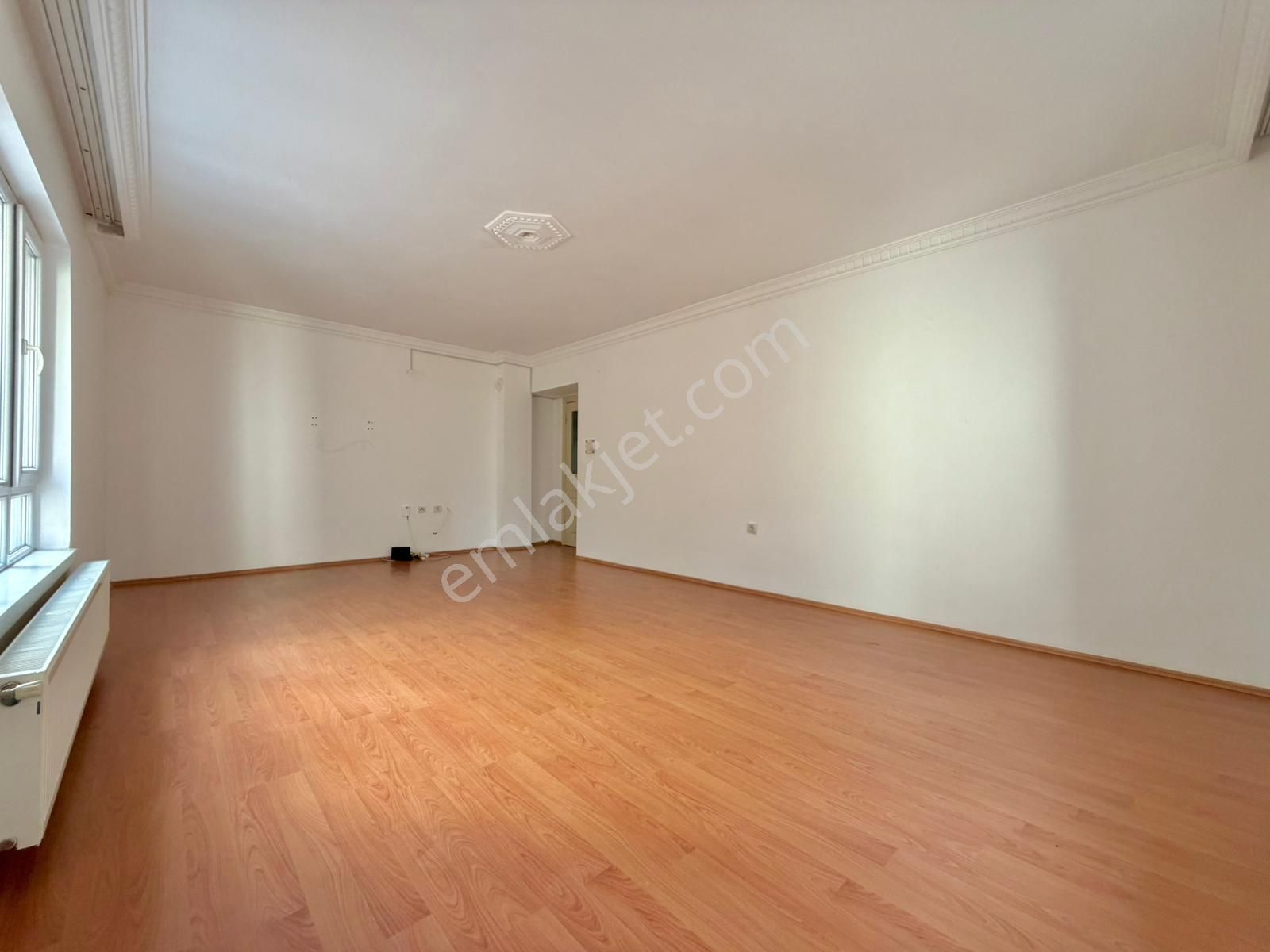 Kalecik Emlak'tan M Sinan Mah. 1.kat Ara Kat 130m² Kilerli Masrafsız 3+1 - Görsel 13