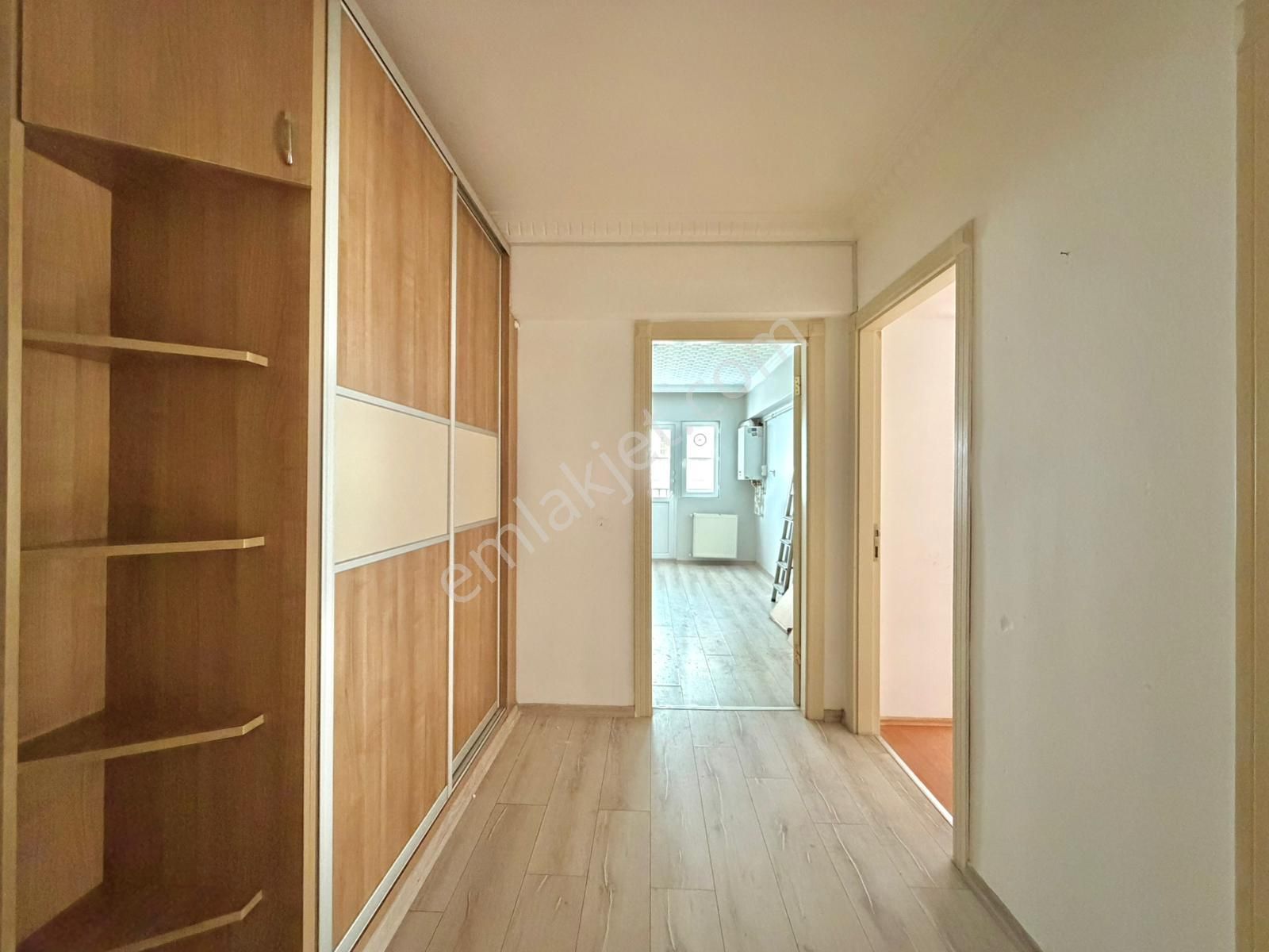 Kalecik Emlak'tan M Sinan Mah. 1.kat Ara Kat 130m² Kilerli Masrafsız 3+1 - Görsel 21