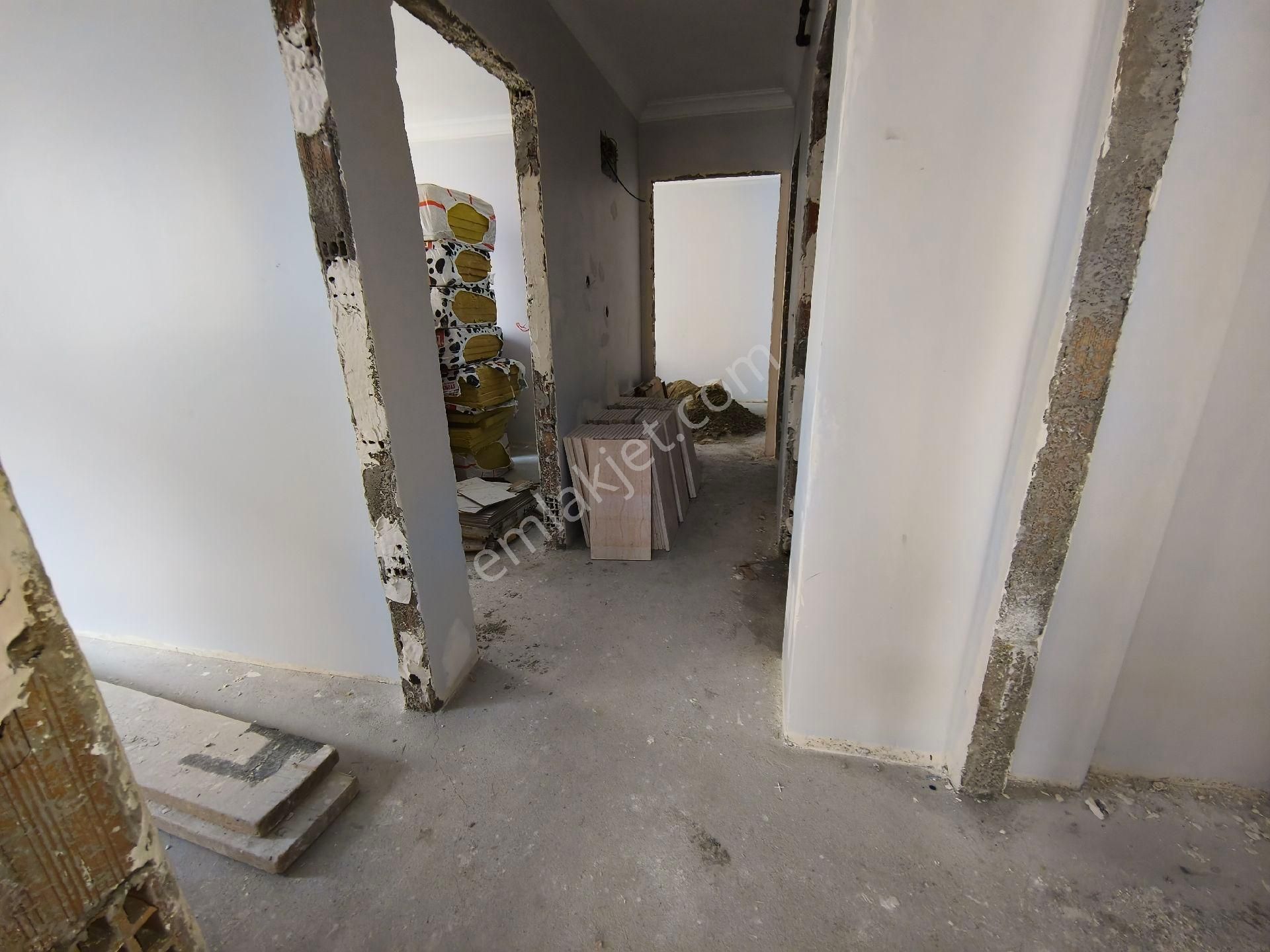 Güneyden Deniz Manzaralı. 6+2.160 M2 Karanlık Odasız Teraslı Dubleks - Görsel 10