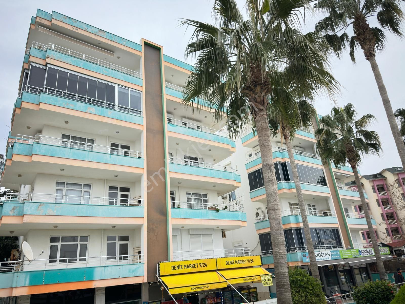 Alanya Mahmutlarda Satılık 2+1 Fırsat Denize Sıfır 2.ci Bina Satılık Daire - Görsel 13