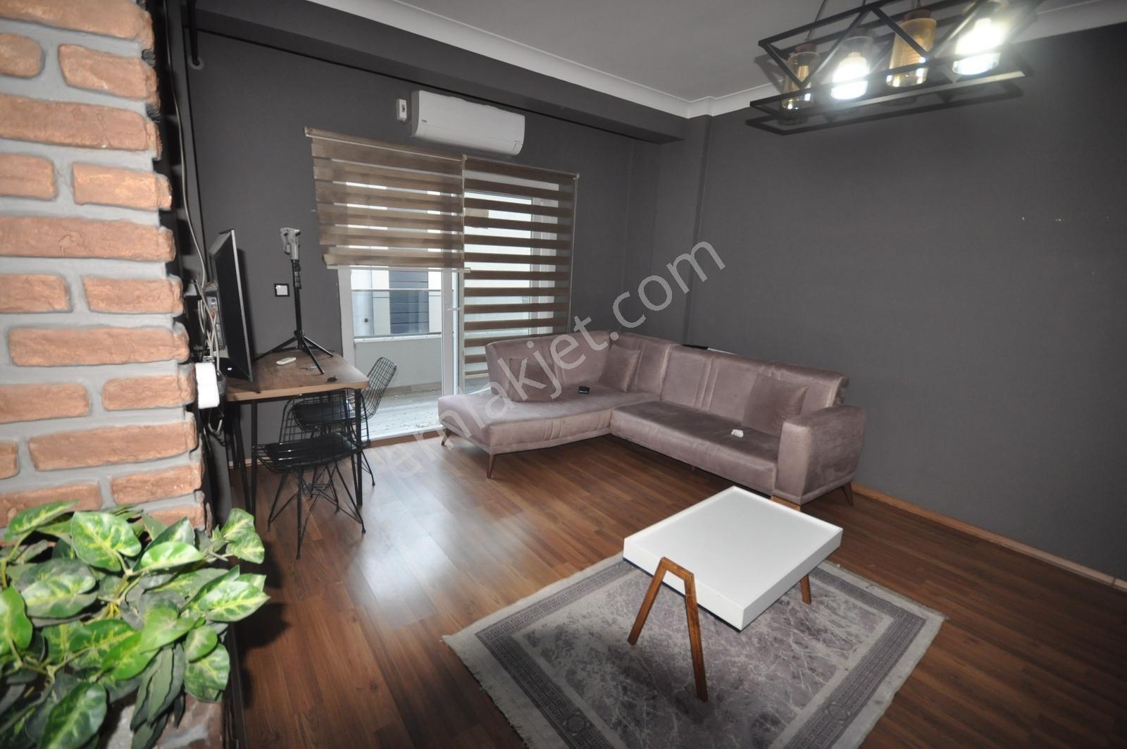 Cb'den Osm Yanı Eşyalı Kiracılıcadde Üzeri Konsept Tasarım 1+1 - Görsel 17