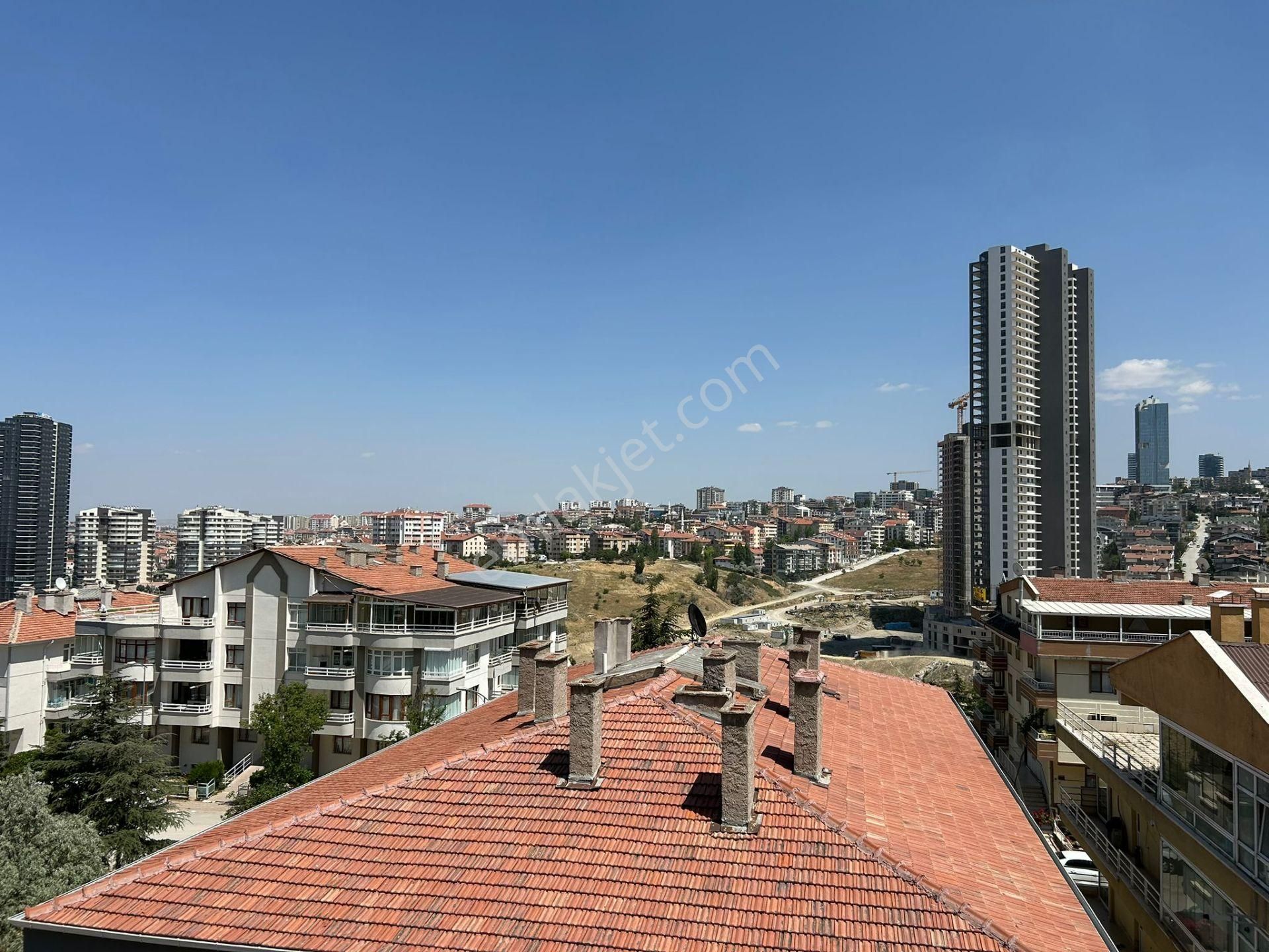 Taner'den Dikmen İlker'de 3+1 Süper Lüks Şehir Manzaralı Ebeveyn Banyolu - Görsel 11