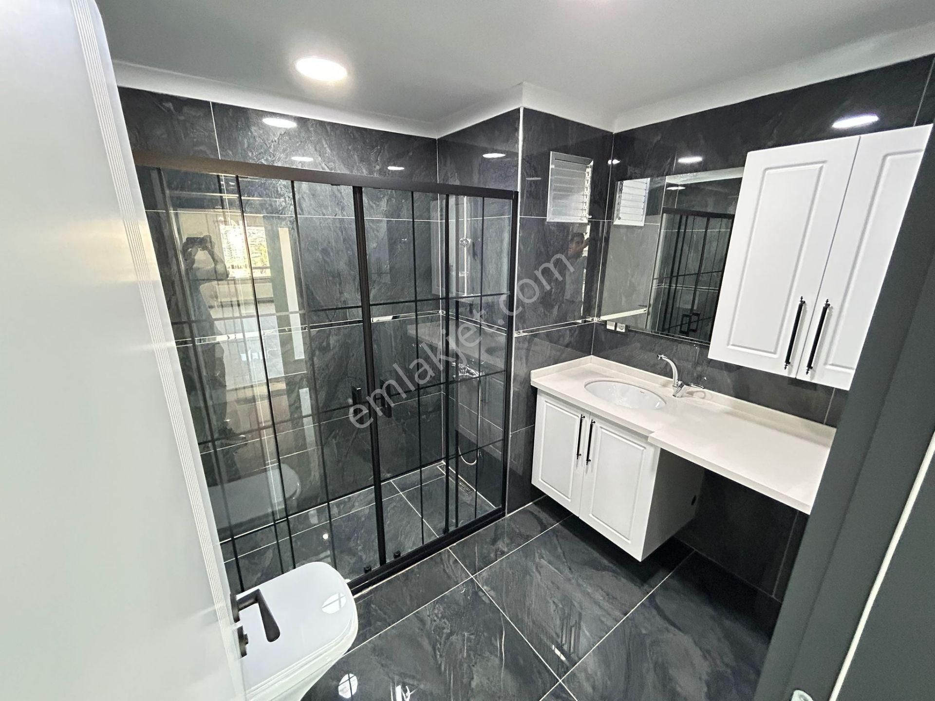 Taner'den Dikmen İlker'de 3+1 Süper Lüks Şehir Manzaralı Ebeveyn Banyolu - Görsel 23