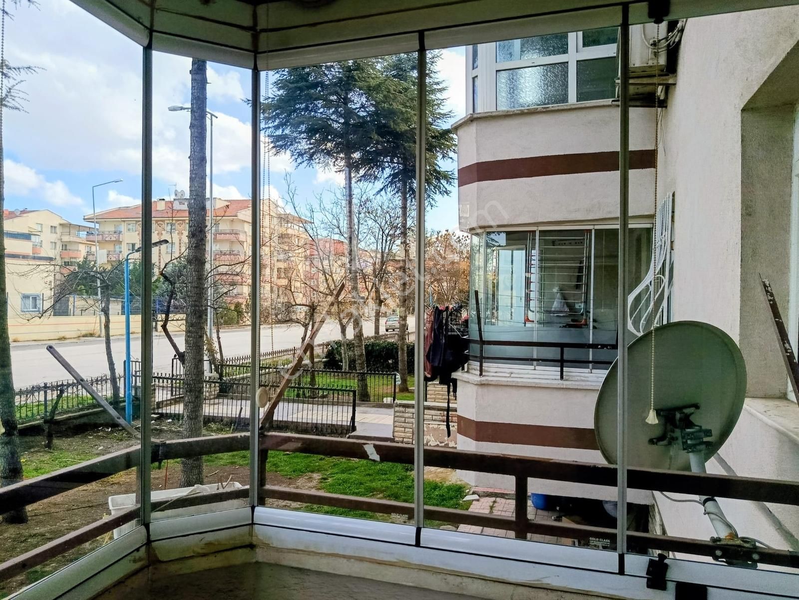 Pexvizyon'dan Serhat Caddesi Üzeri 3+1 130m² Mantolamalı Kiralık - Görsel 4