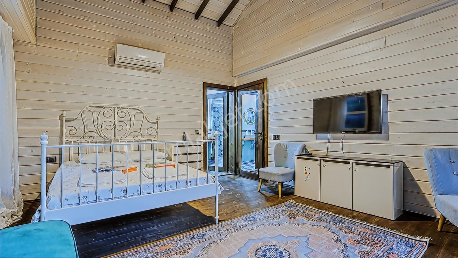 Yapı Kayıtlı Süresiz Turizm Belgeli 2+2 Villa - Görsel 23