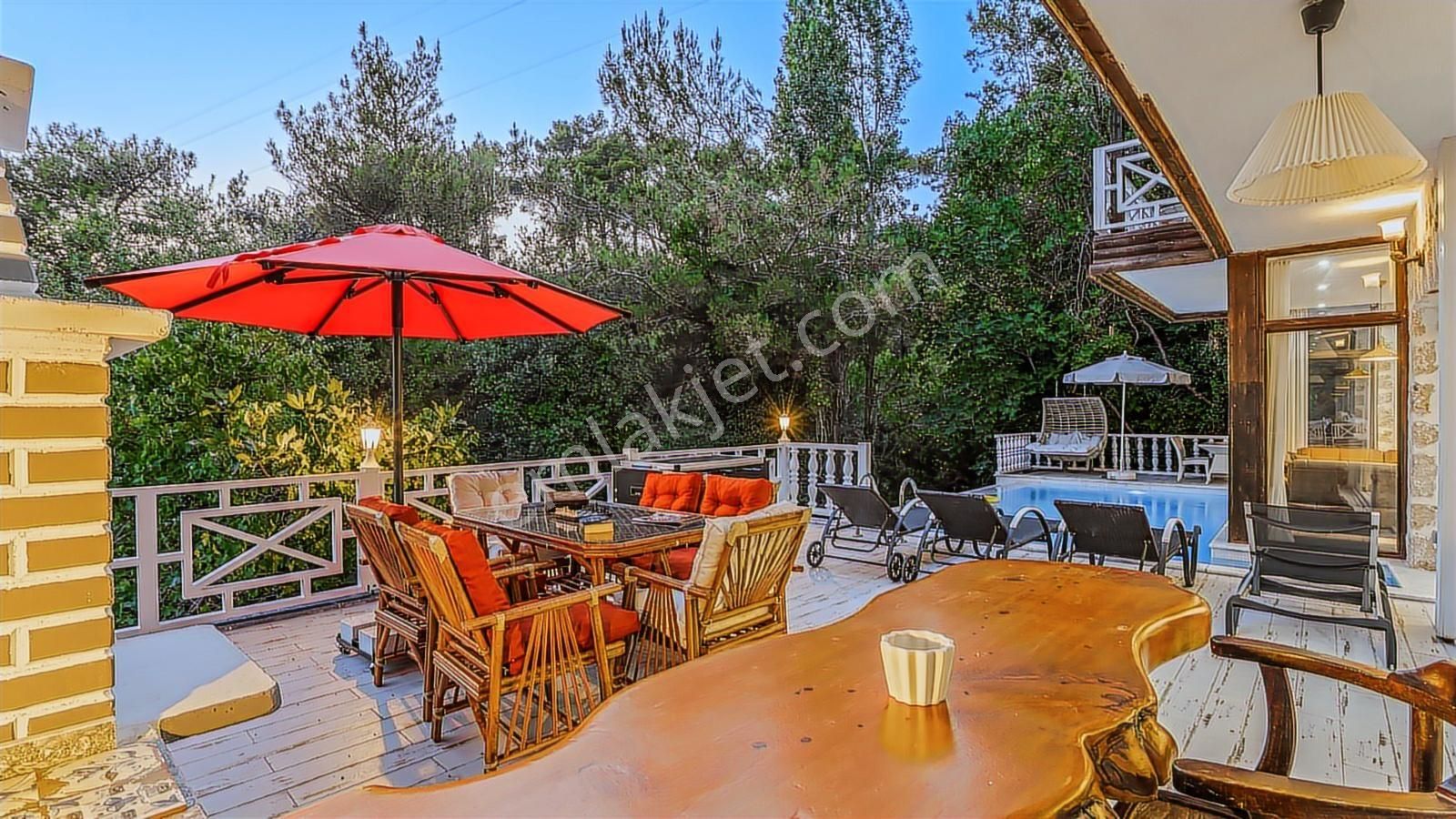 Yapı Kayıtlı Süresiz Turizm Belgeli 2+2 Villa - Görsel 25