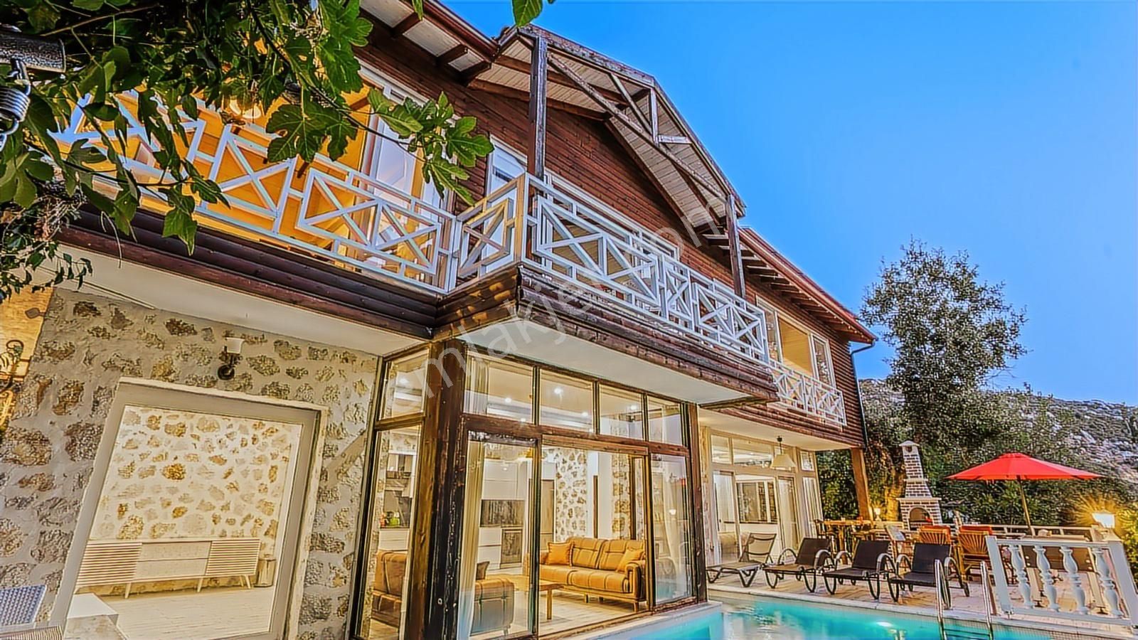 Yapı Kayıtlı Süresiz Turizm Belgeli 2+2 Villa - Görsel 20