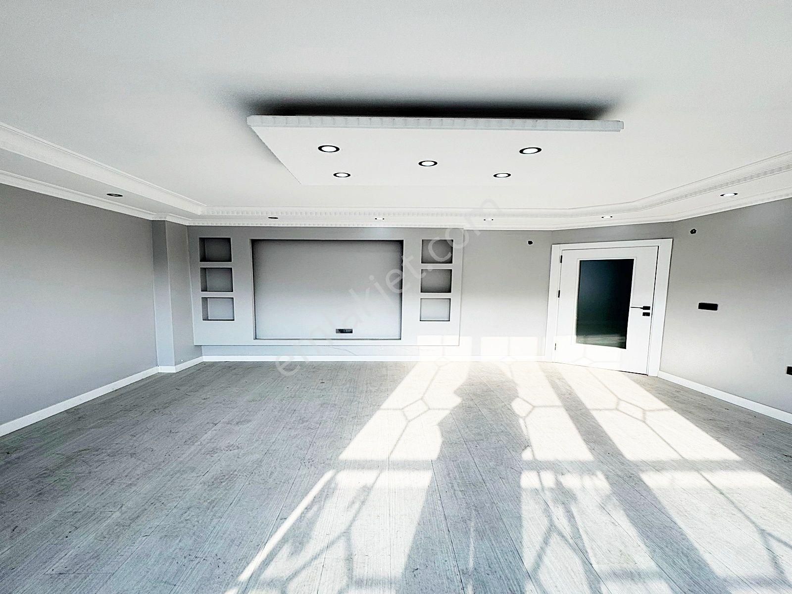 Nes Yapı'dan Güzelyurt Metrobüs'e Komşu Masrafsız Dev M² 2+1 Balkonlu Arakat Daire - Görsel 5