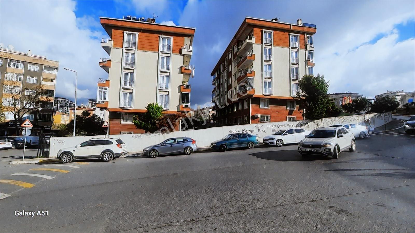 Eyüpsultan Yesilpinar Satılık 2+1 Daire