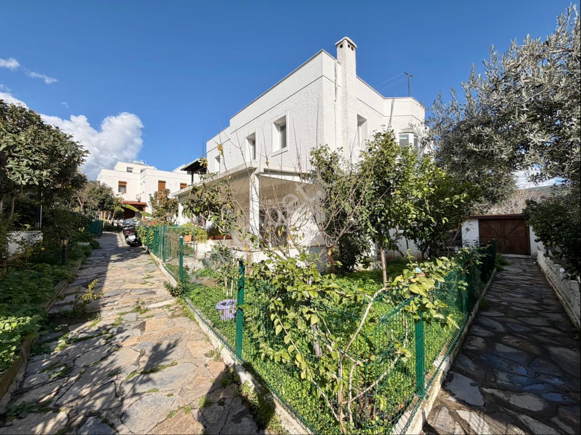 Bodrum Merkez’de Denize 300mt 3+1 Trıbleks Villa - Görsel 2