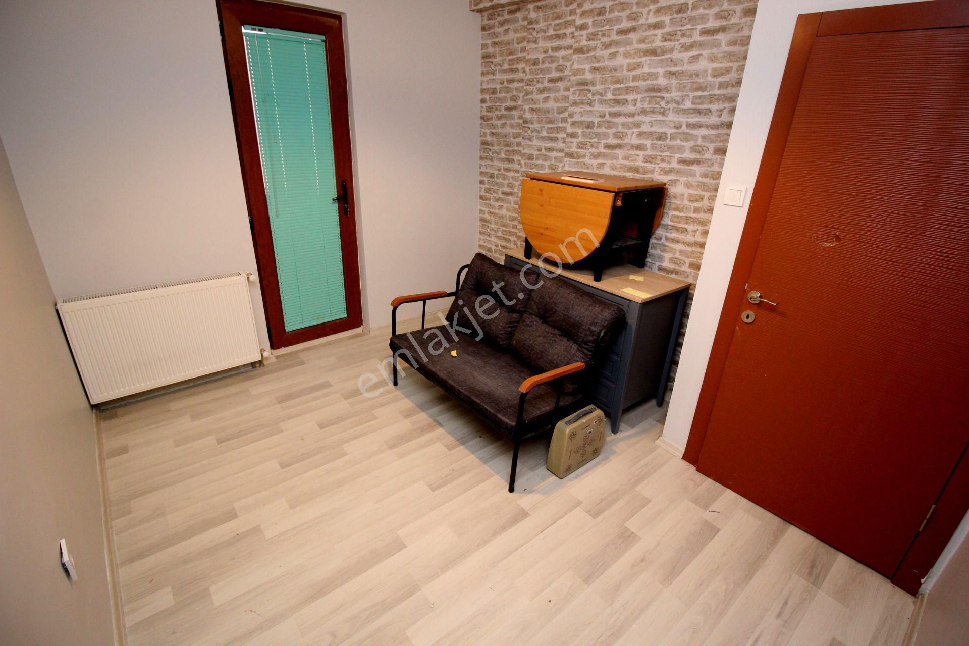 Emre Emlak'tan Güzelkent'te Oturuma Hazır İçi Yapılı Satılık 3+1 İtalyan Dubleks Daire - Görsel 21