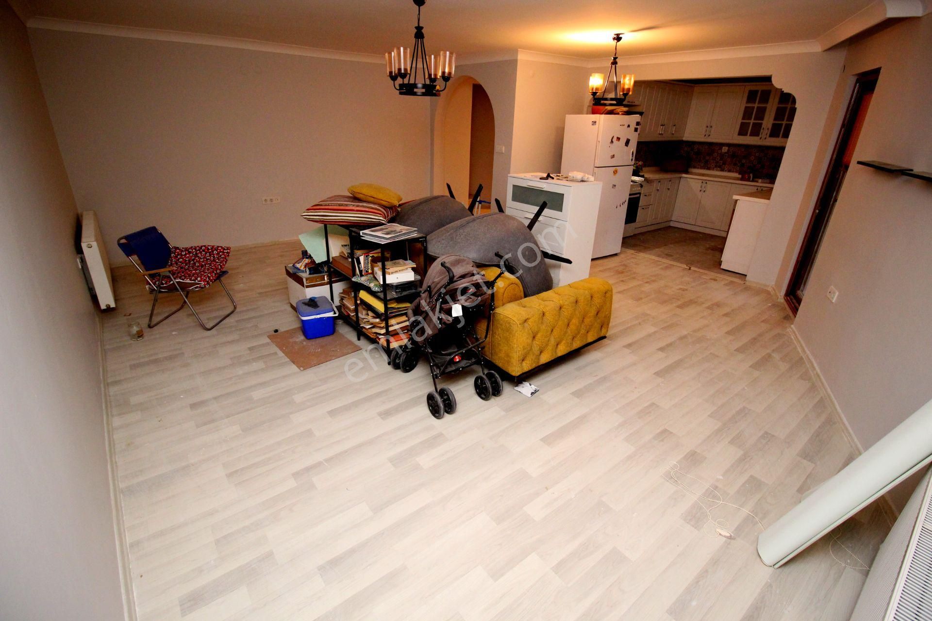 Emre Emlak'tan Güzelkent'te Oturuma Hazır İçi Yapılı Satılık 3+1 İtalyan Dubleks Daire - Görsel 7