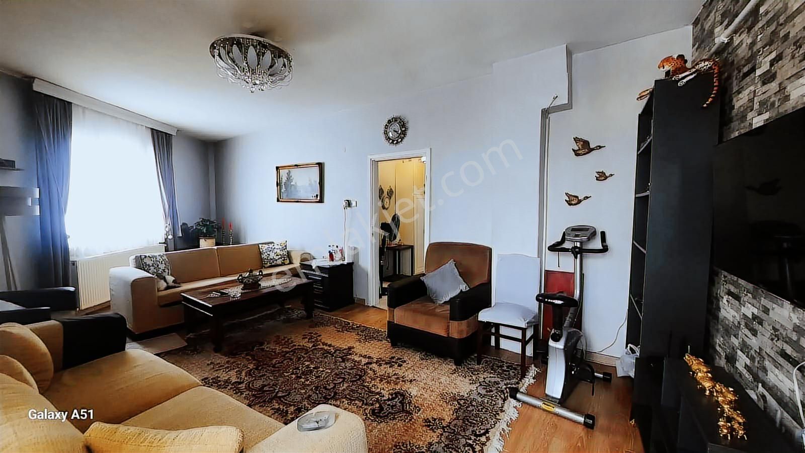 Gaziosmanpaşa Satılık 2+1 Daire