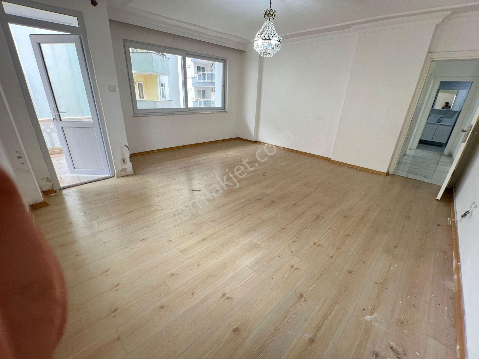 Alanya Mahmutlarda Satılık 2+1 Fırsat Denize 150 M Satılık Daire / For Sale Aparment Alanya - Görsel 12