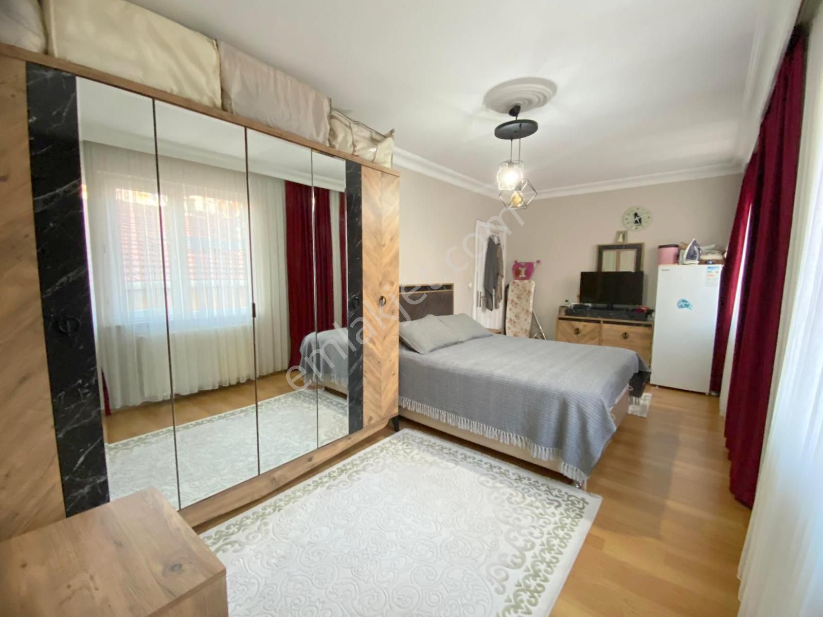 Mertcan'dan Erenler Cad.üzerinde Metroya 8dk İskanlı Dubleks 3+2 - Görsel 17