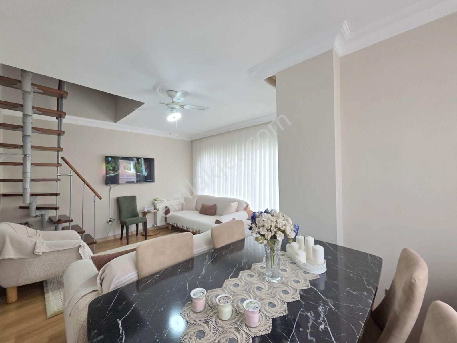 Mertcan'dan Erenler Cad.üzerinde Metroya 8dk İskanlı Dubleks 3+2 - Görsel 6