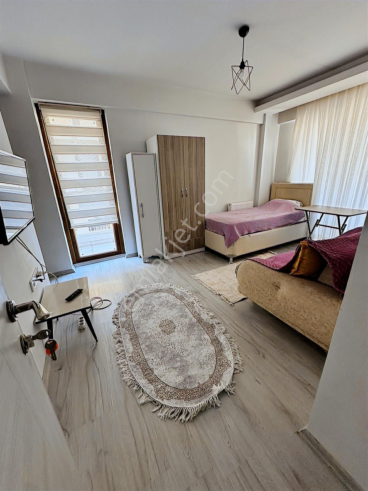 Gülhane Has.yürüme Mesafesinde 1+1,3,katta Full Eşyalı Kiralık - Görsel 22