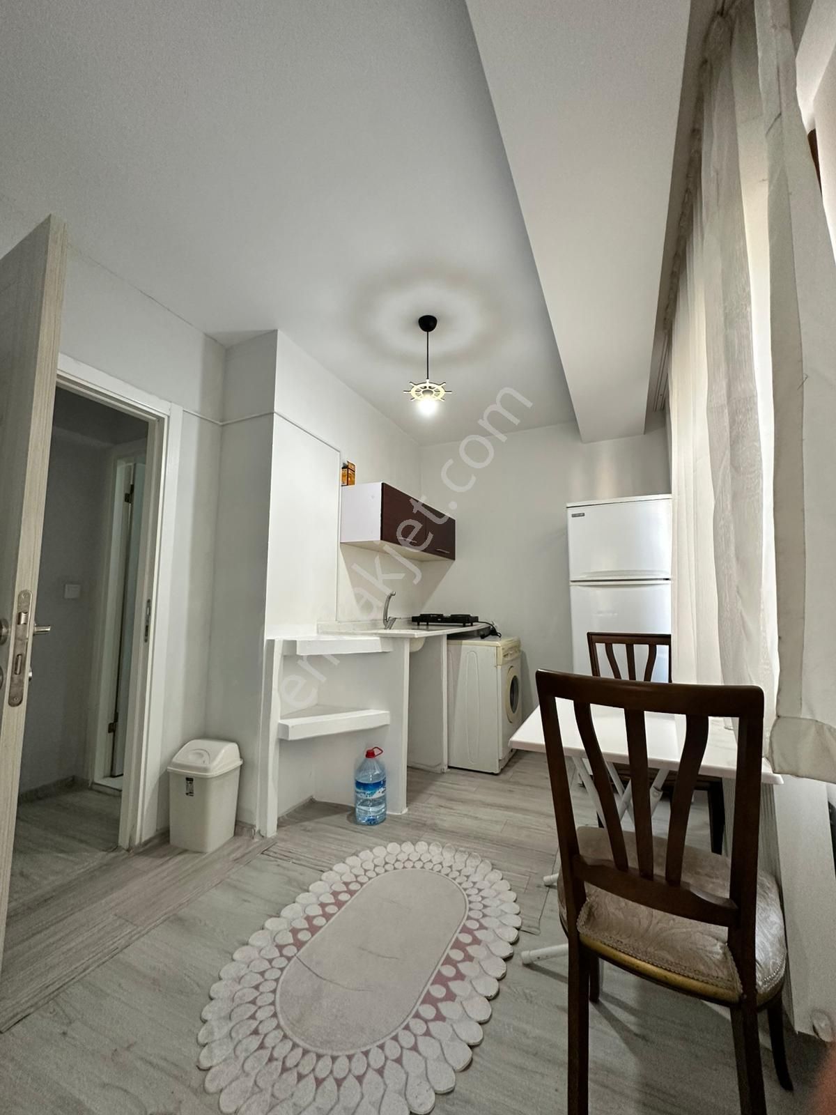 Gülhane Has.yürüme Mesafesinde 1+1,3,katta Full Eşyalı Kiralık - Görsel 9