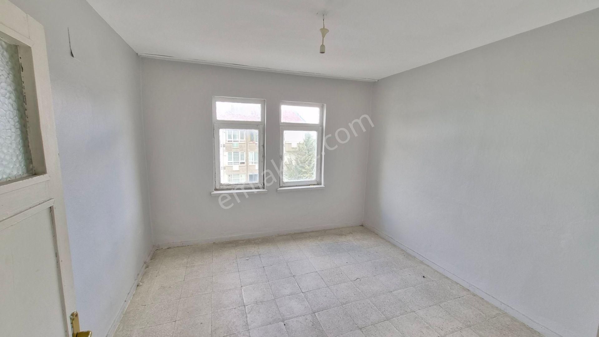 Kent Emlak'tan Natoyolunda Sobalı 2. Katta 2+1 Abonelikleri Açık Kiralık Daire - Görsel 10
