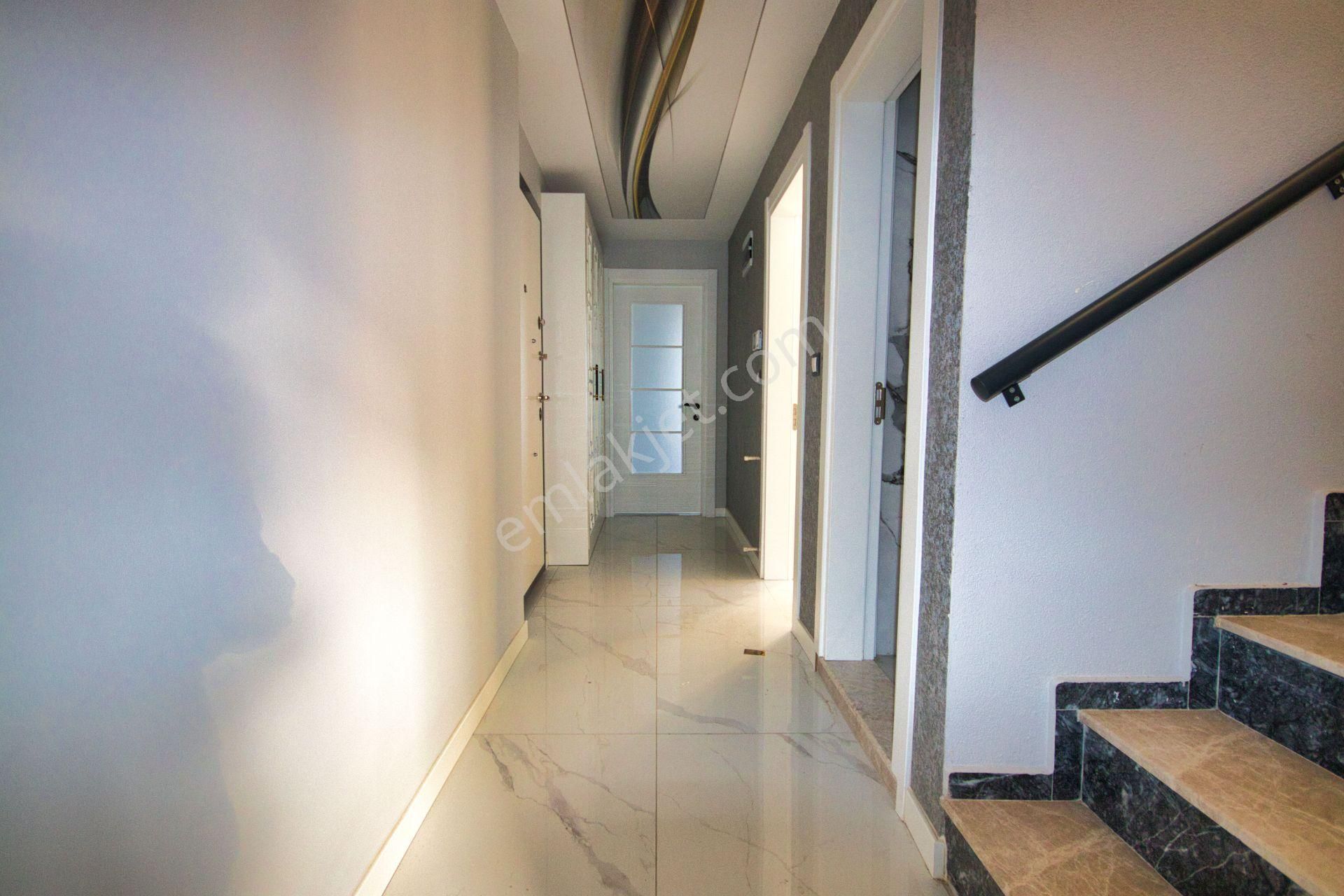 🛑🛑aktif'ten Akçay'da Konforu Arayanlara Satılık Çift Teraslı Asansörlü 3+1 Geniş Kullanım Dublex - Görsel 17