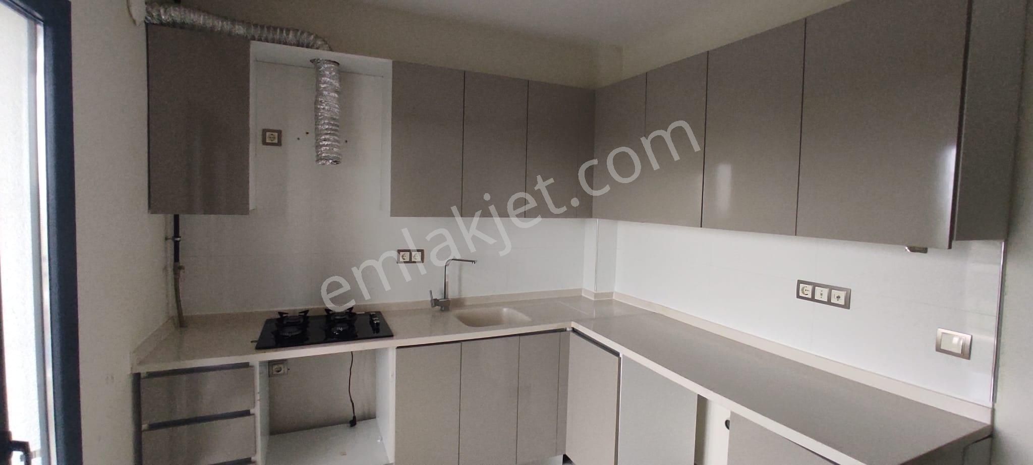 Yalova Kazimiye Tokide 2+1 Kiralık Daire - Görsel 17