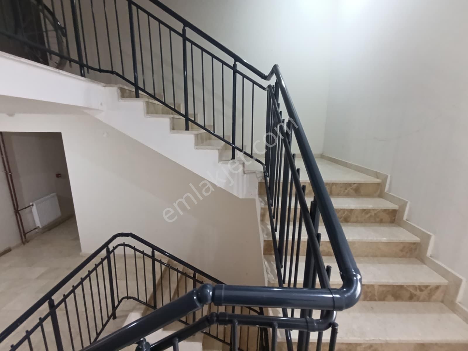 Yalova Kazimiye Tokide 2+1 Kiralık Daire - Görsel 27
