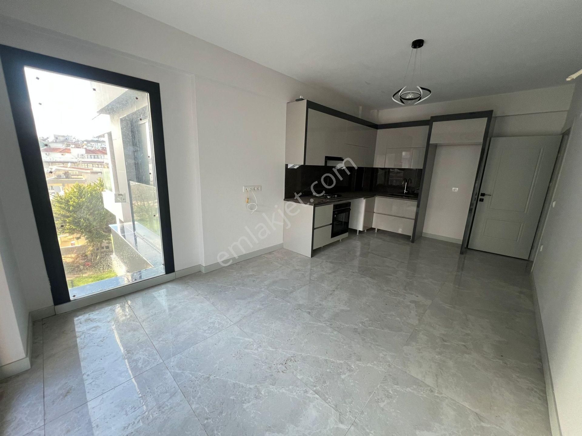 🌊 Altınkum Plajı’na 10 Adım – Deniz Manzaralı, Havuzlu Sitede 2+1 Sıfır Daire 🌊-117 - Görsel 4