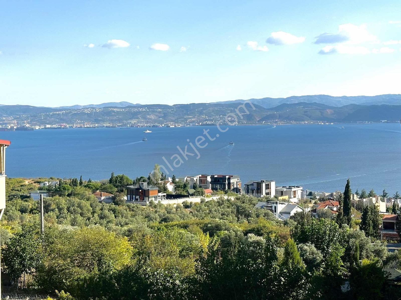 Fevzi Çakmak Mah De Satılık Deniz Manzaralı 4+1 220 M2 Dubleks