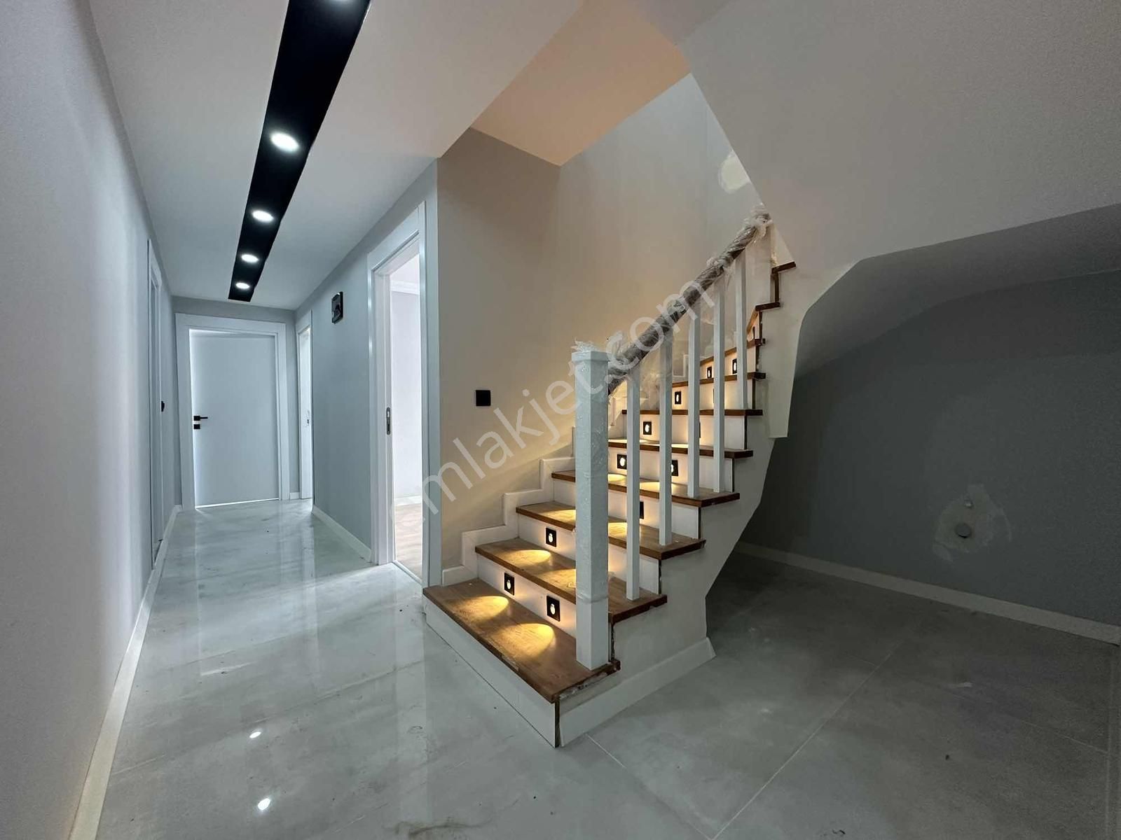 Bayramoğlun Da 230m2 4+1 Dubleks Daire - Görsel 4