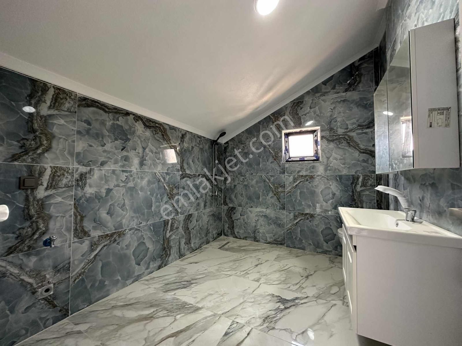 Cami Mahallesin De 3+1 220m2 Önü Kapanmaz Deniz Manzaralı - Görsel 6