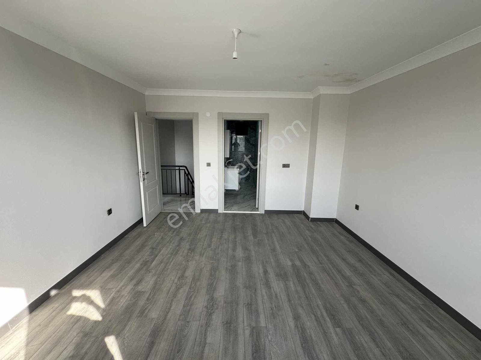 Cami Mahallesin De 3+1 220m2 Önü Kapanmaz Deniz Manzaralı - Görsel 4