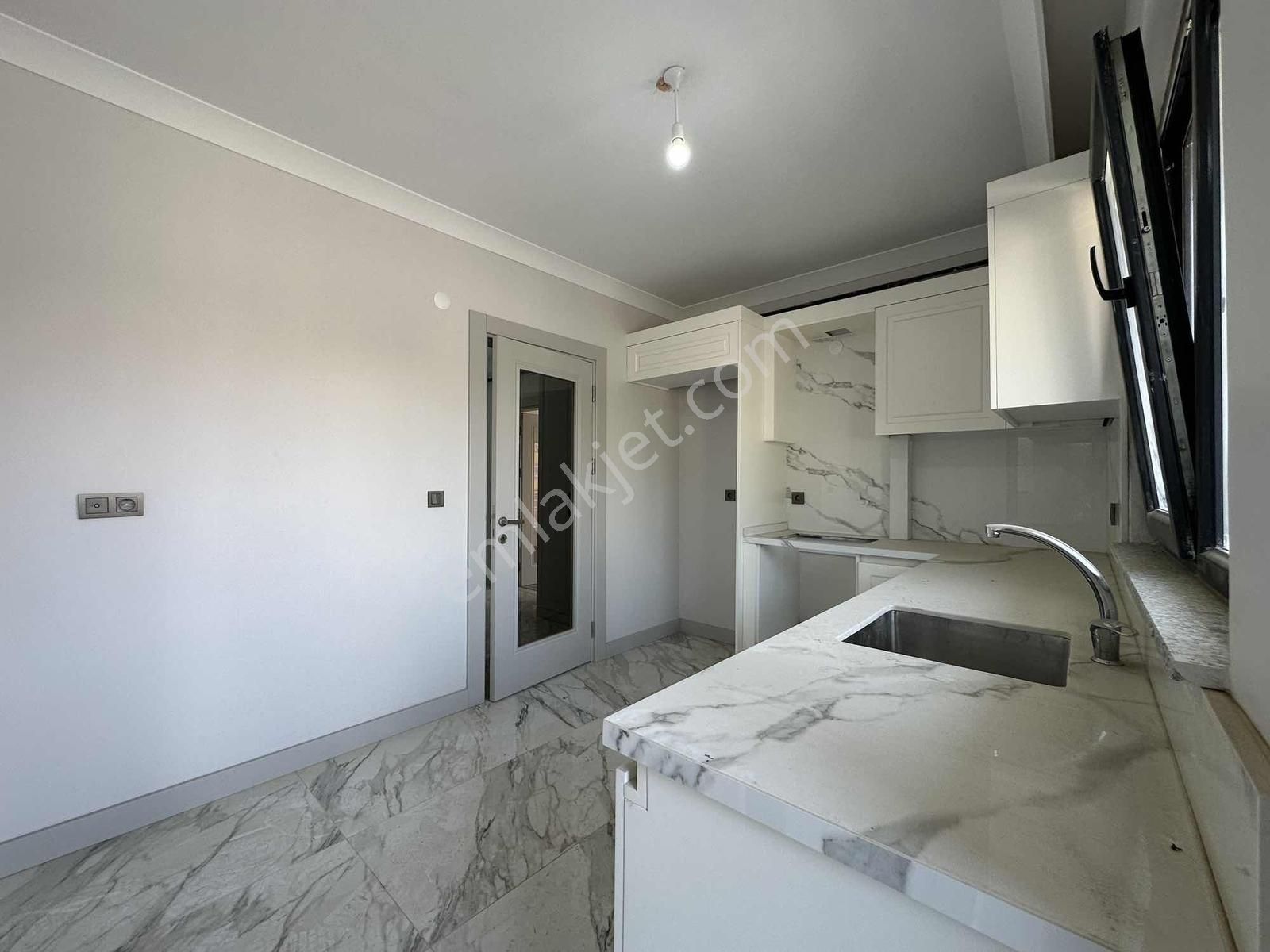 Darıca Cami Mahallesi 3+1 200m2 Lüks Bahçe Dubleksi - Görsel 19