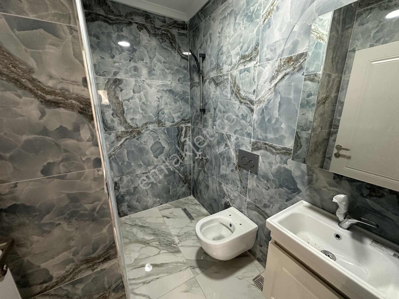 Darıca Cami Mahallesi 3+1 200m2 Lüks Bahçe Dubleksi - Görsel 13