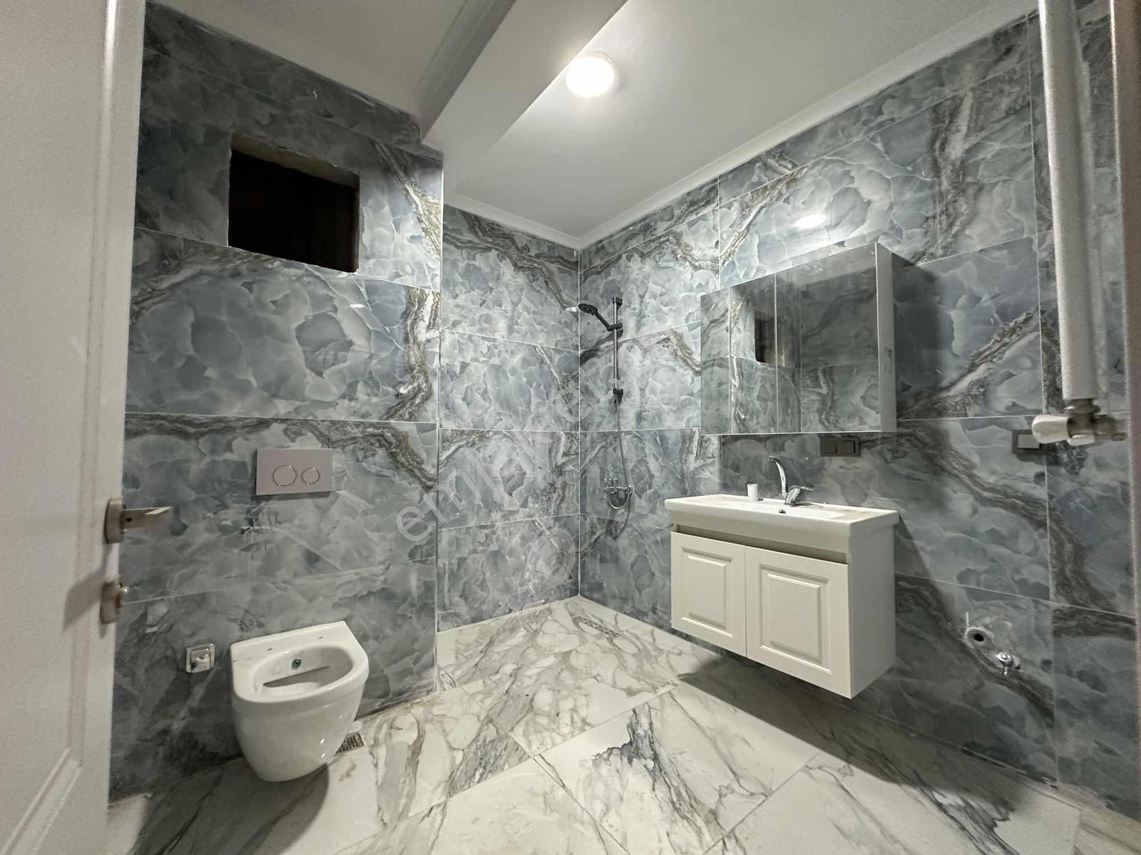 Darıca Cami Mahallesi 3+1 200m2 Lüks Bahçe Dubleksi - Görsel 4