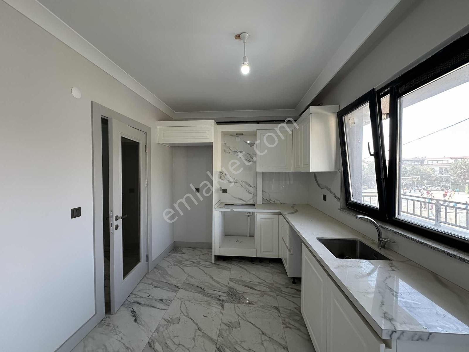 Darıca Cami Mahallesi 3+1 200m2 Lüks Bahçe Dubleksi - Görsel 6