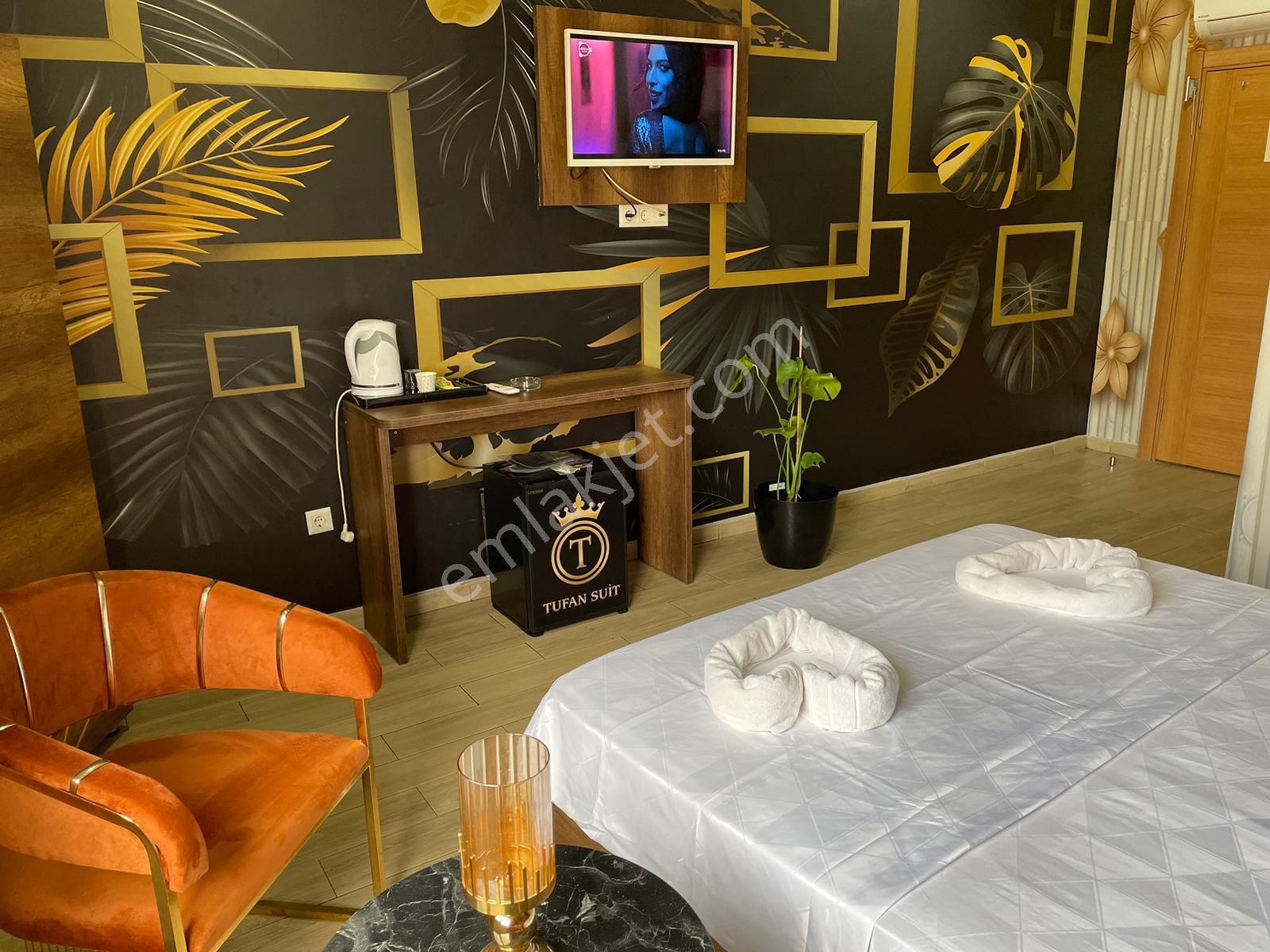 Gaziosmanpaşa Barbaros Hayrettinde 7/24 Açık Ulaşımı Kolay Günlük Kiralık Lüks Suit Daireler - Görsel 12