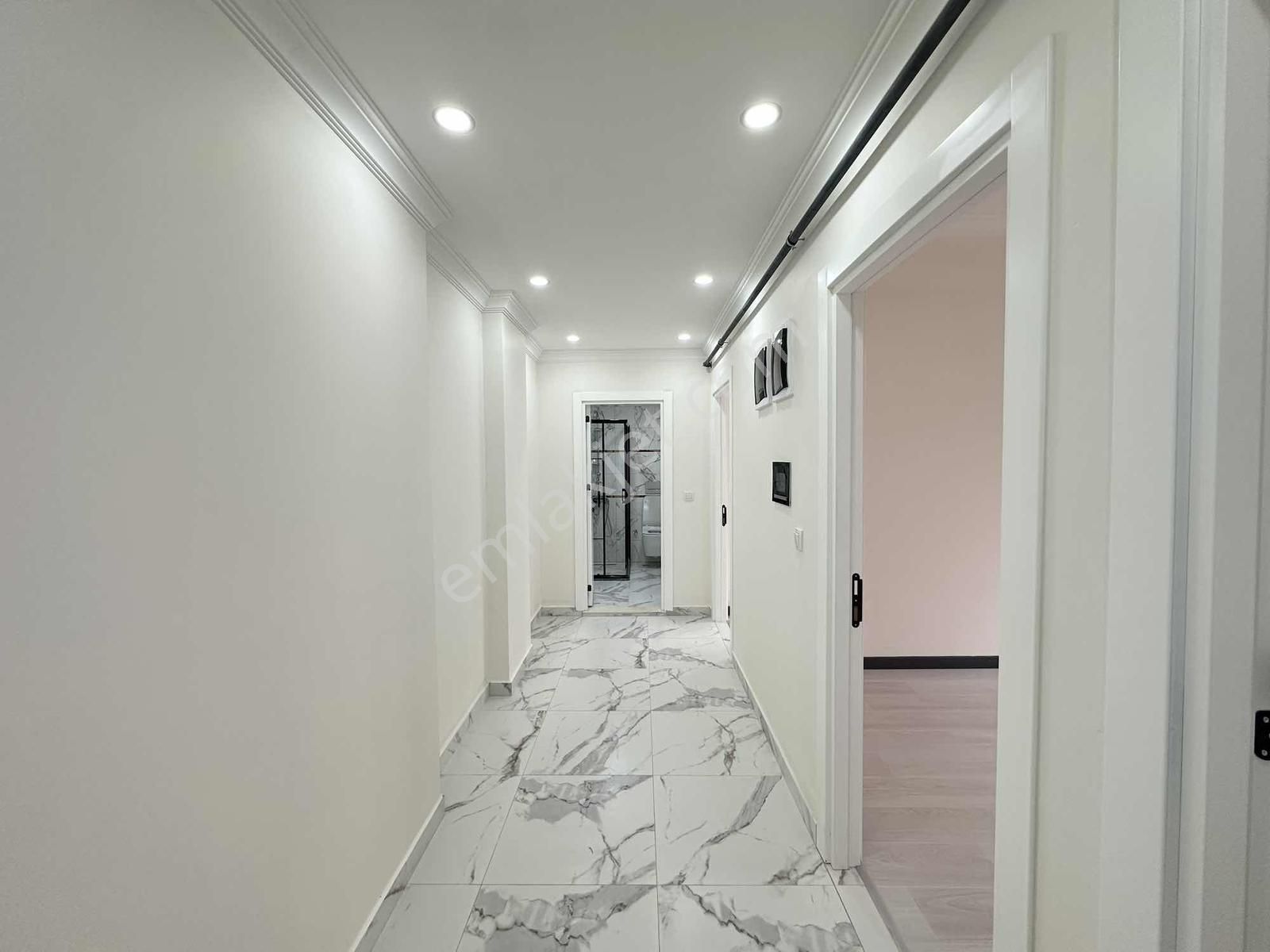 Nenehatun Mah Lüks Site İçerisin De 2+1 Amerikan Mutfaklı