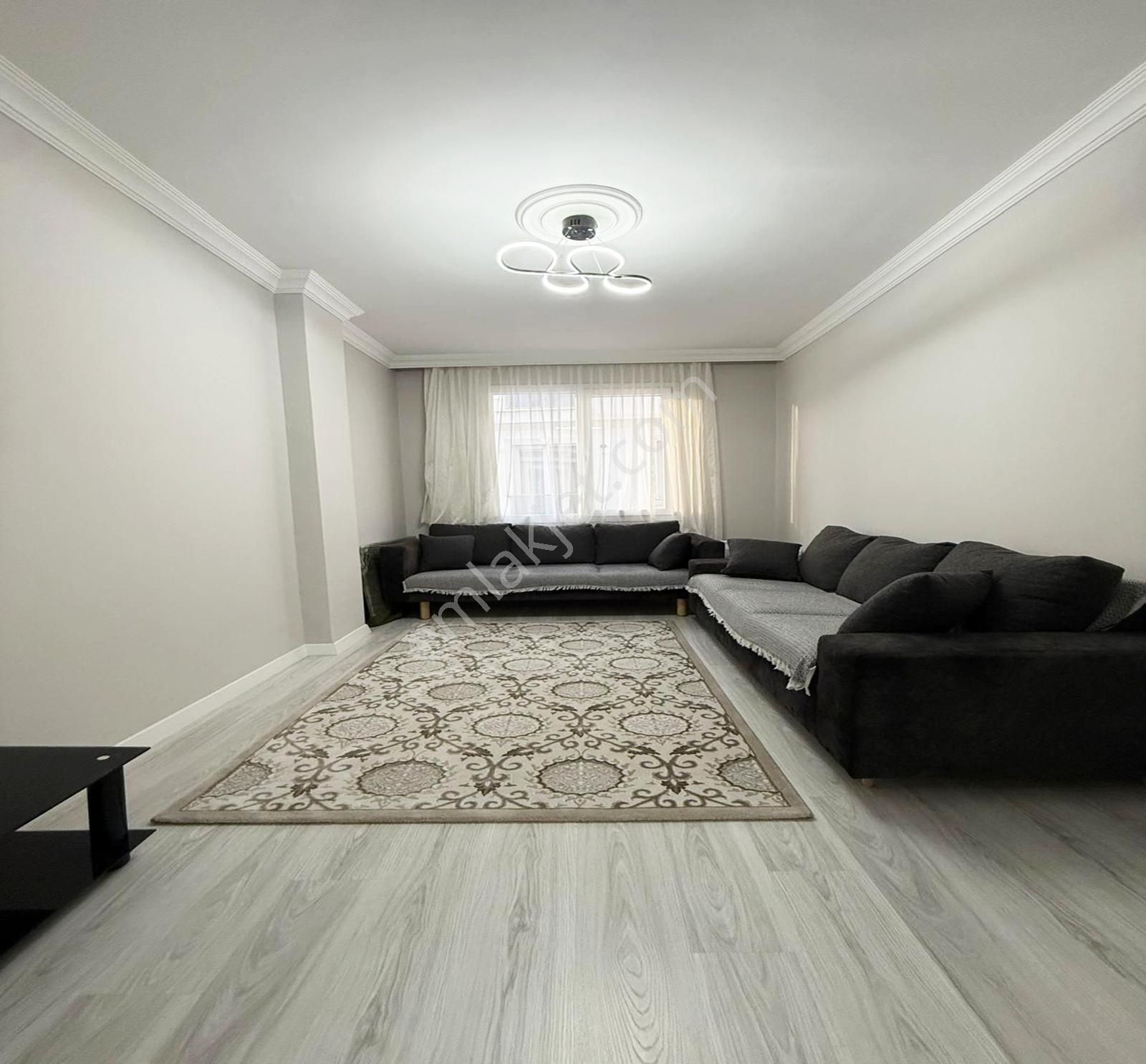 Beylikdüzü Merkezi Konum Kısa Katlı Bina'da Oturuma Uygun 3+1 !! - Görsel 8