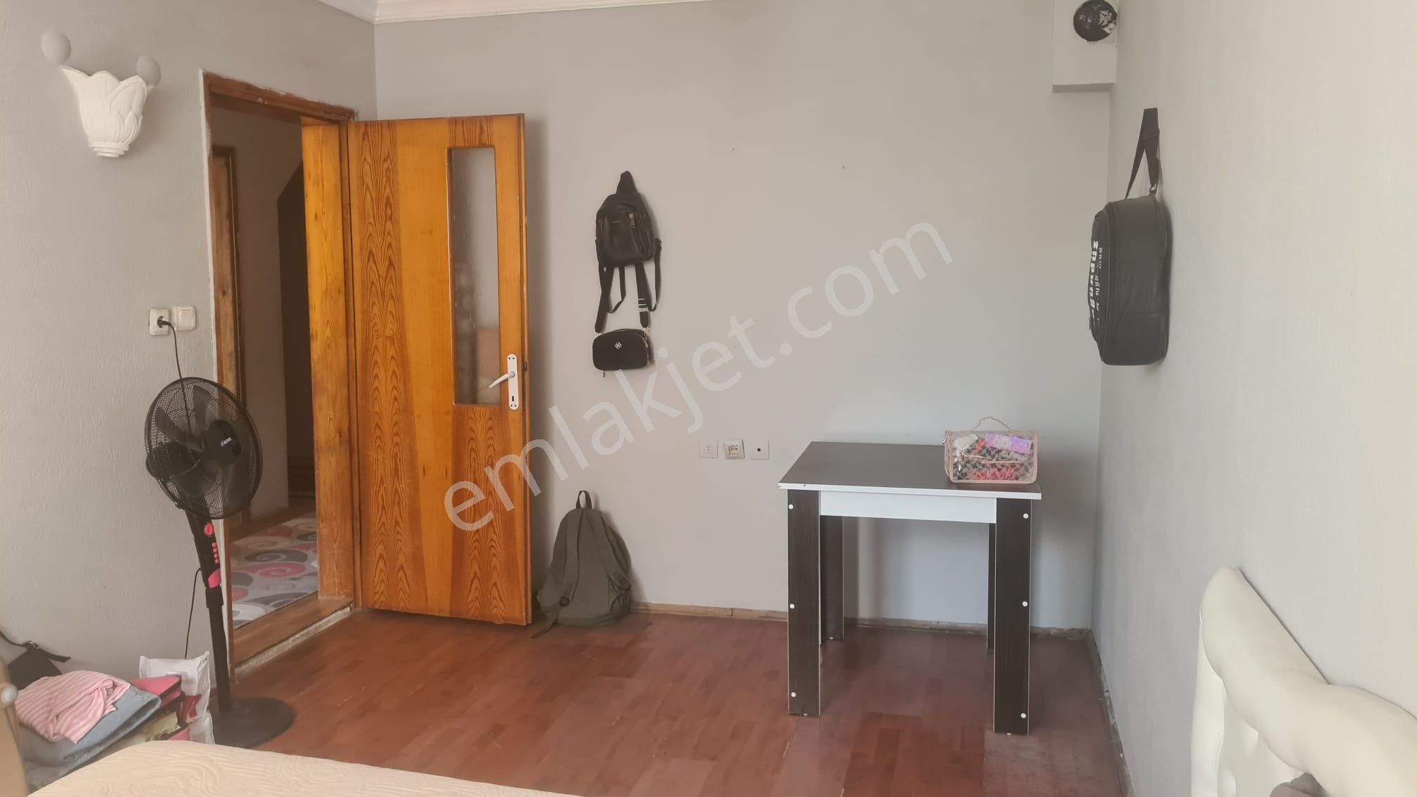 Torbalı Emlak'tan Torbalı Çapak Beşevler Mah. 2 Katlı 2adet 2+1 Daireden Oluşan Müstakil Ev Satılık - Görsel 7