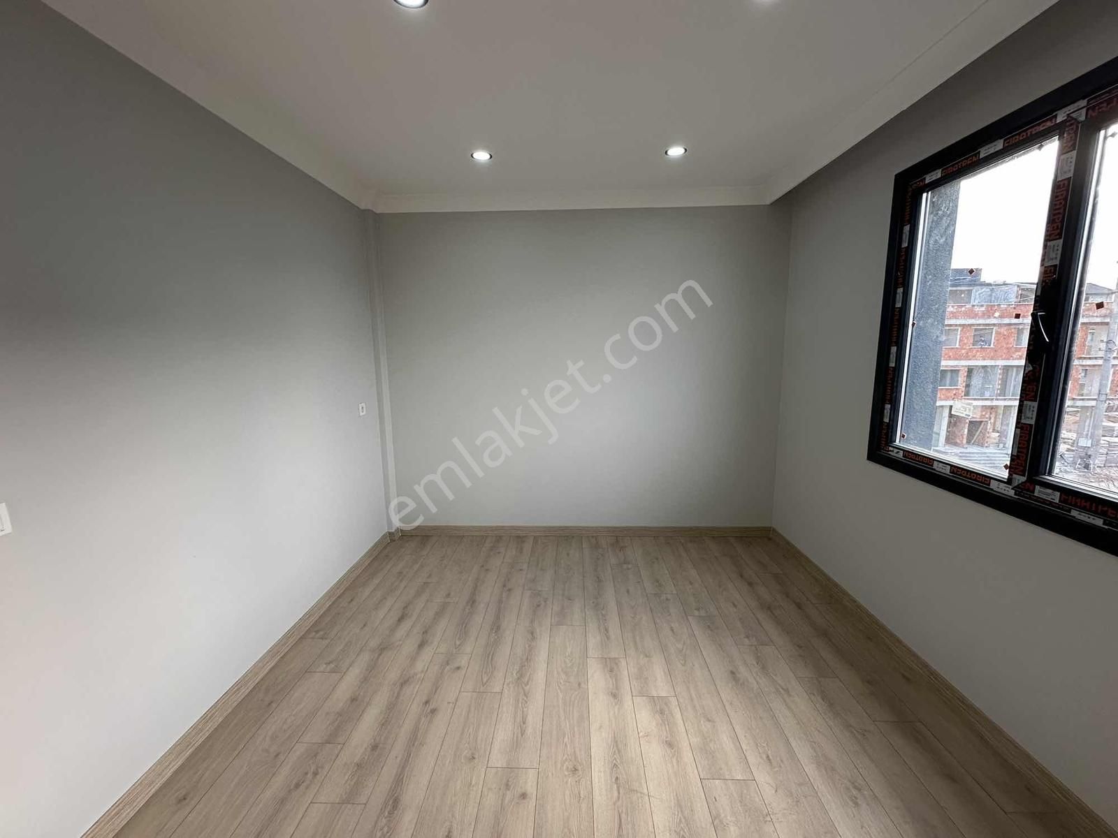 Fevzi Çakmak Mah Cad Üzeri Satılık Dubleks 4+1 Daire - Görsel 32