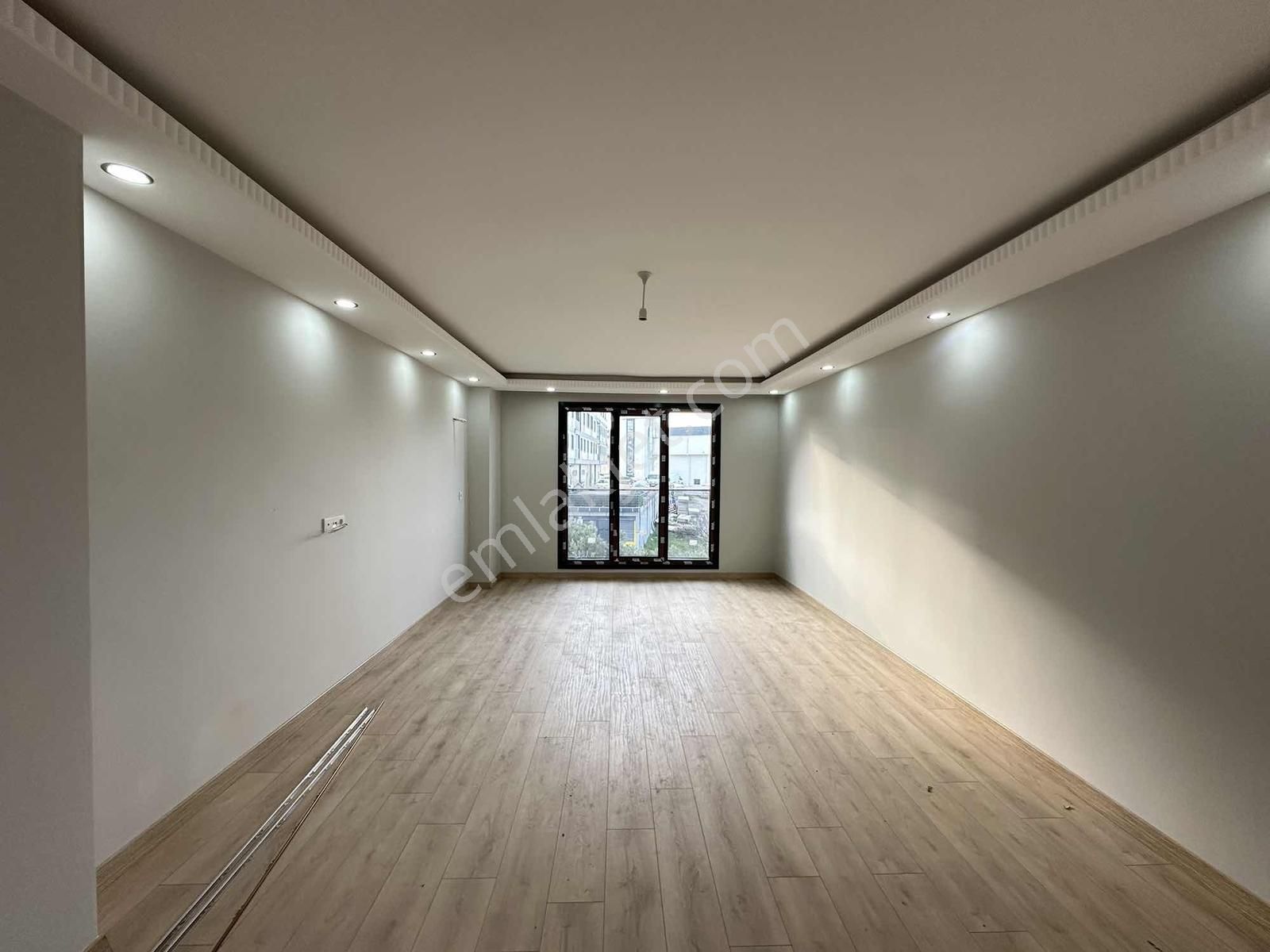 Fevzi Çakmak Mah Cad Üzeri Satılık Dubleks 4+1 Daire