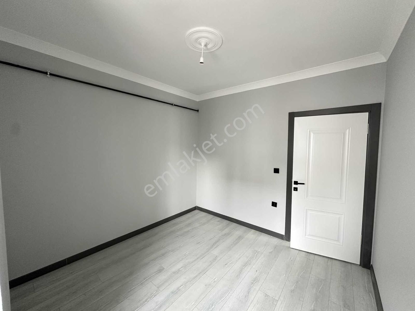 Farabi Hastanesine Yakın 2+1 90 M2 Satılık Arakat Daire - Görsel 2