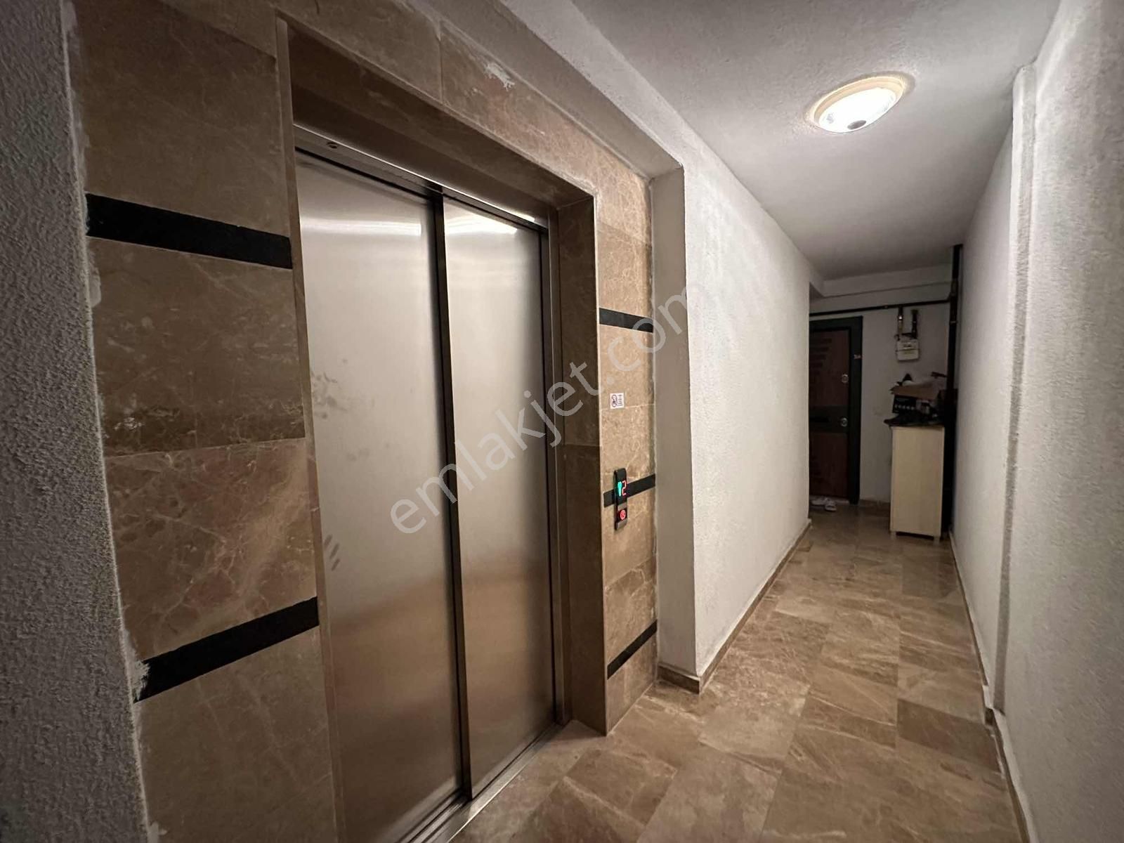 Darıca Bayramoğlu Mah 2+1 90m2 Asansörlü Kapalı Oto Parklı - Görsel 4