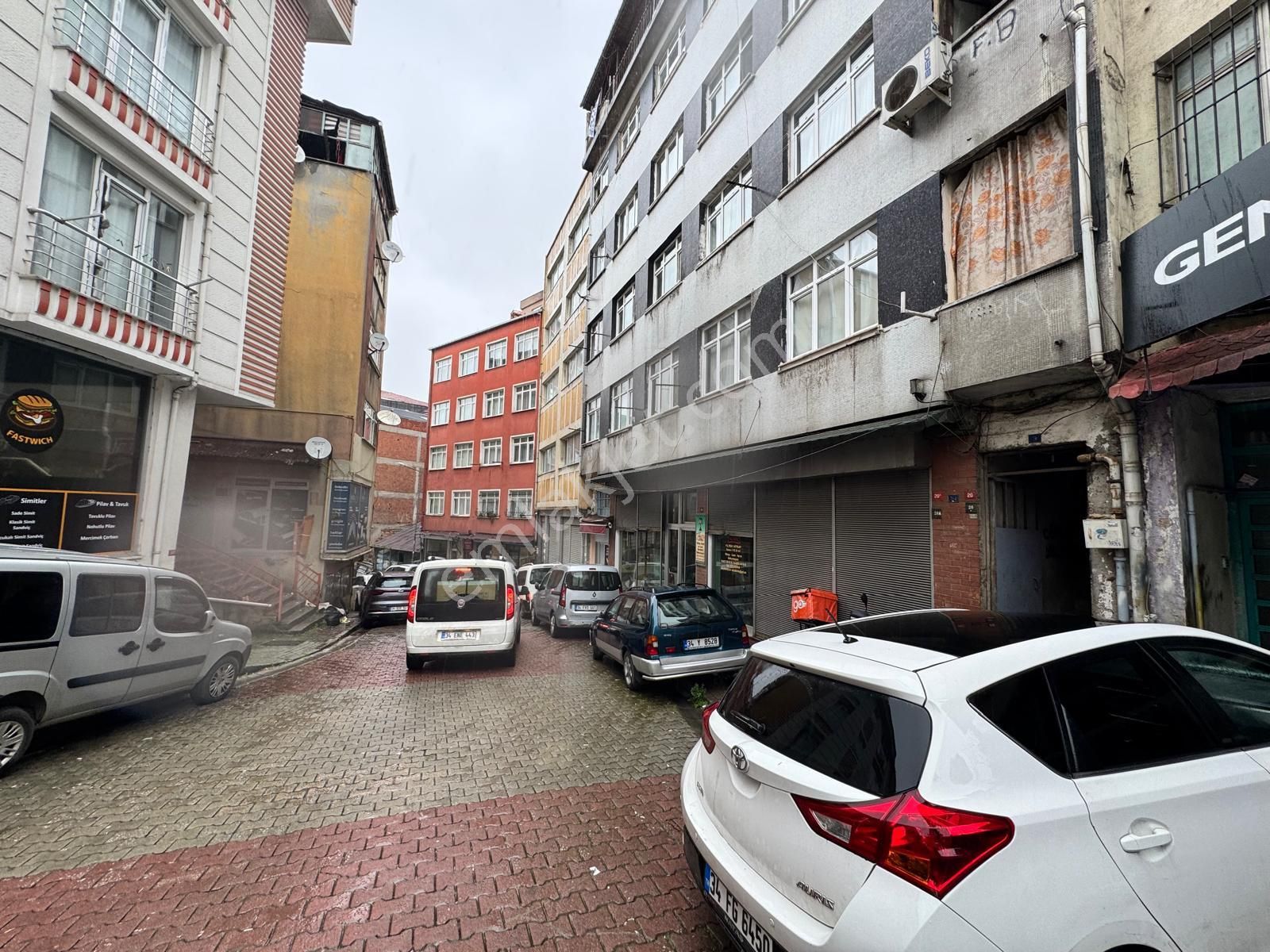 Çağlayan Kağıthane Cad. Adliye Metroya 5 Dk Satılık Komple Bina - Görsel 4