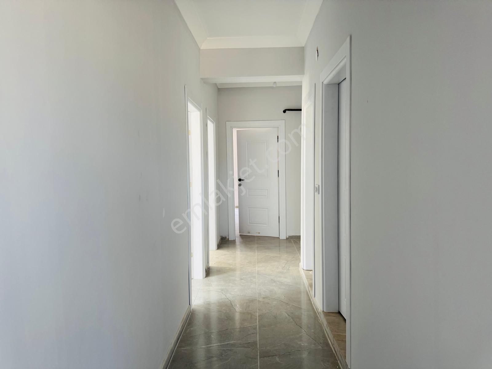 2,49_faiz Oranıy'la_istasyon Mah'de Hızlı Tren'e Komşu/ Site İçerisinde/ İskanlı Sıfır 3+1 - Görsel 20